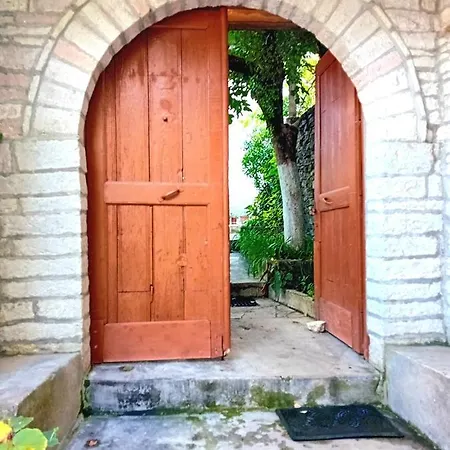 Klement Guest house Gjirokaster