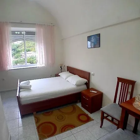 Guest house Klement Gjirokaster